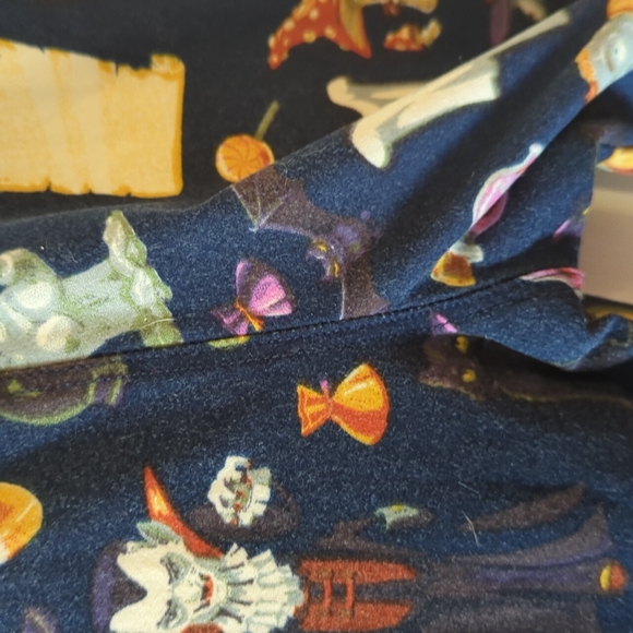 LuLaRoe Tween Halloween leggings - Picture 4 of 4
